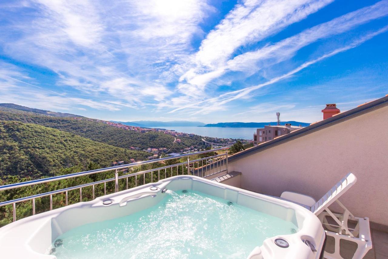 Apartman Aqua-Juric Crikvenica Exterior photo